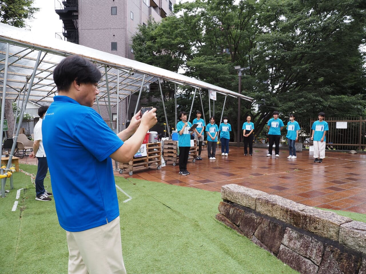 カメラマンとしても活躍する頼重秀一沼津市長