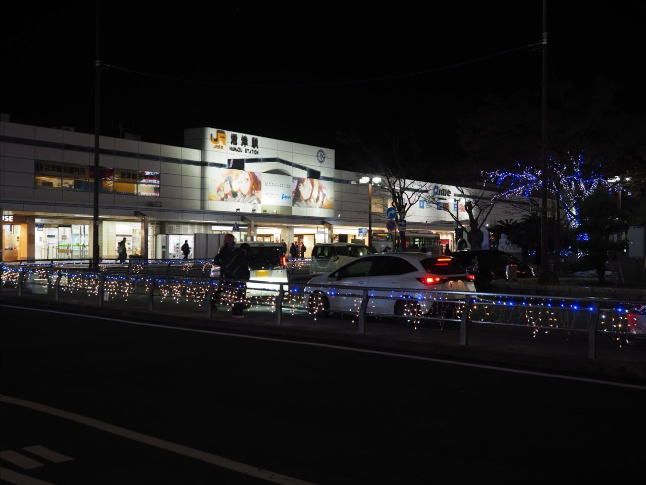 沼津駅南口のイルミネーション