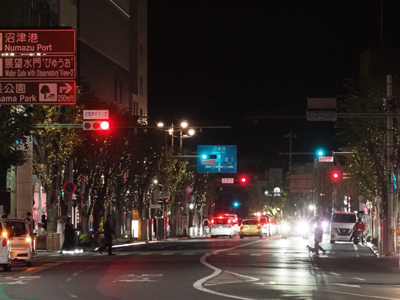 あげつち商店街のイルミネーション