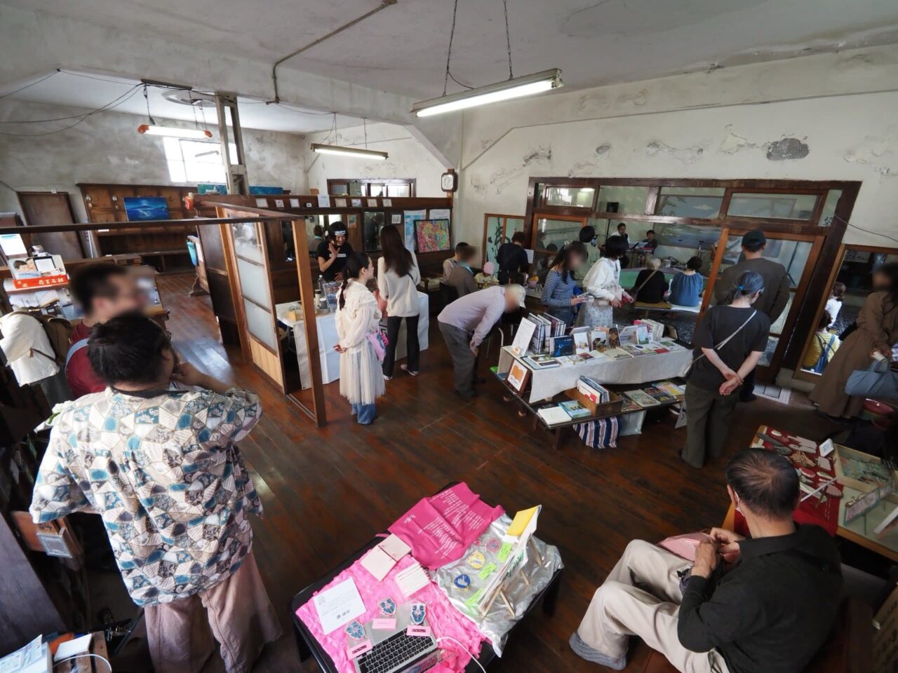 民草の文化で湯を沸かせ