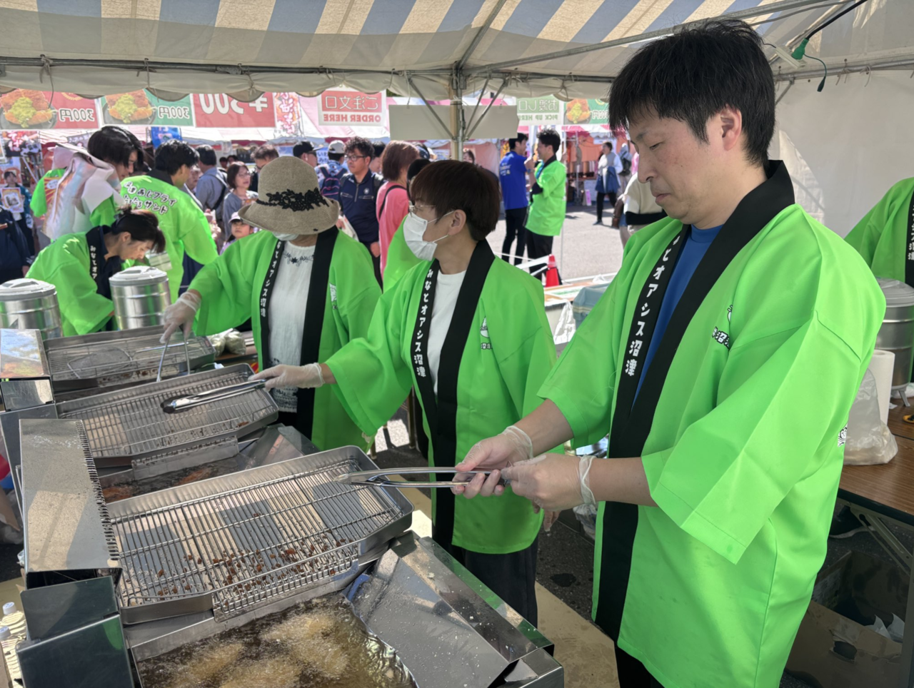 Sea級グルメ全国大会 in あおもり あじたるサンド