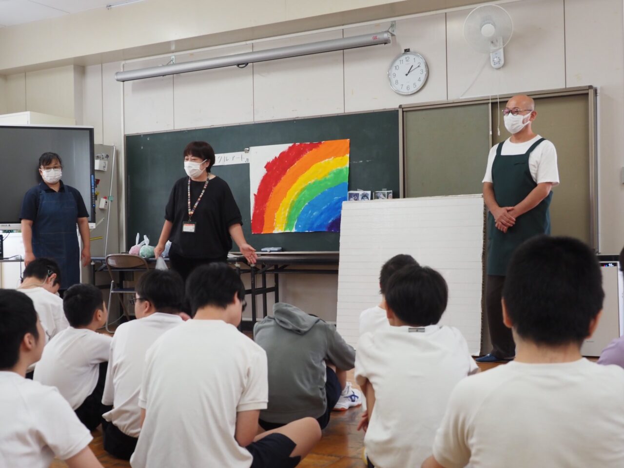 みらーとワークショップ 静岡県立沼津特別支援学校「リサイクルアート」