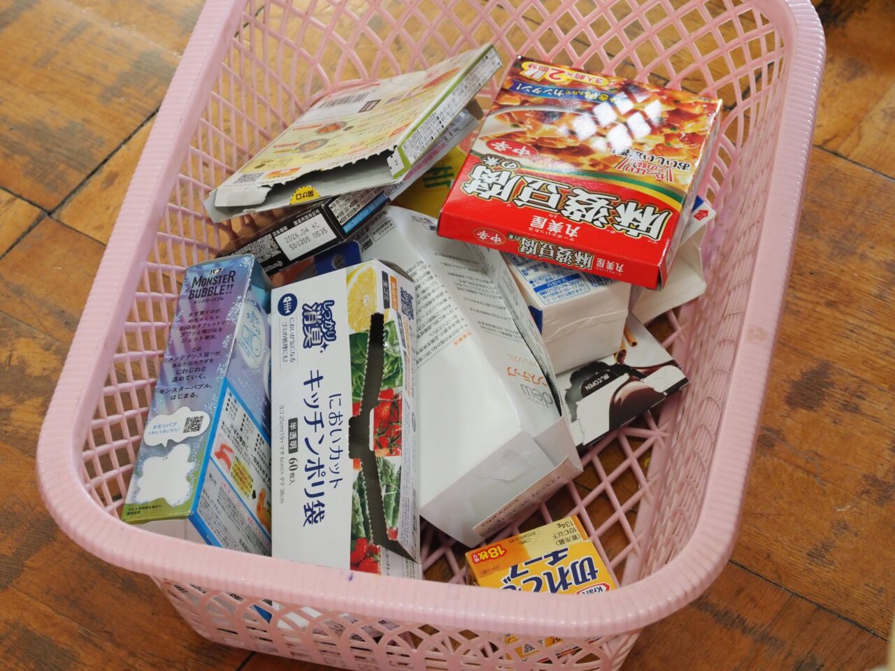 みらーとワークショップ  静岡県立沼津特別支援学校「リサイクルアート」